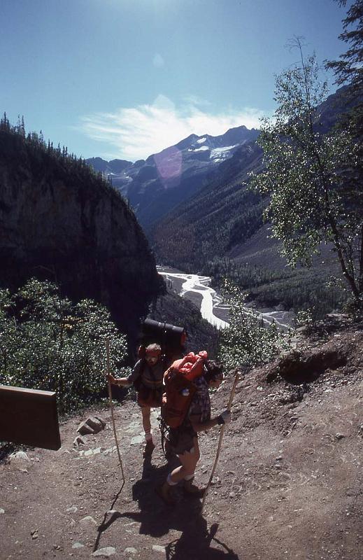 C Rockies 027 Sep-1981 Robson Hike.jpg